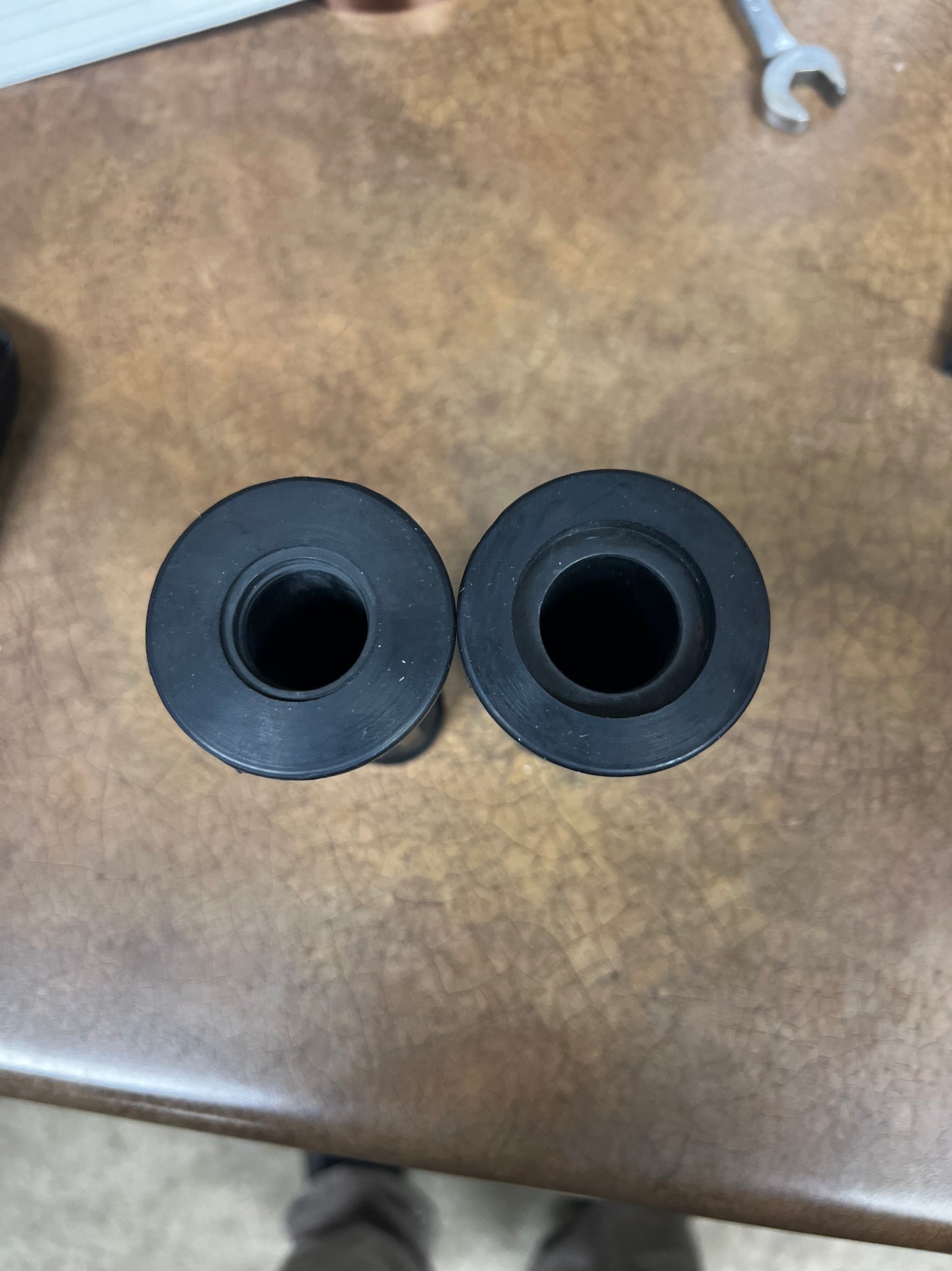 New 7/8" Older Magura Style Rubber Grips