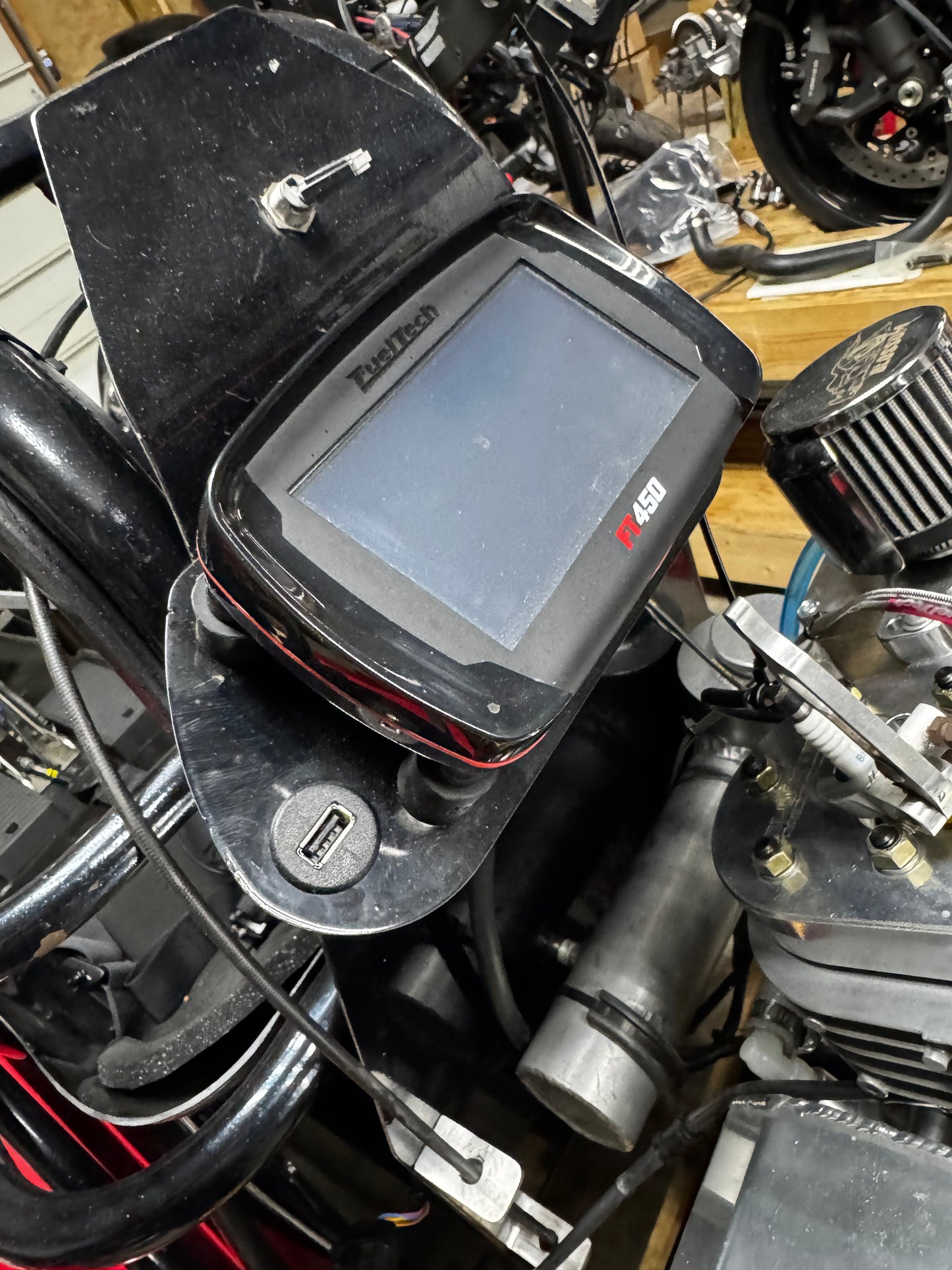 Junior Dragster FuelTech FT450 Aluminum Mount