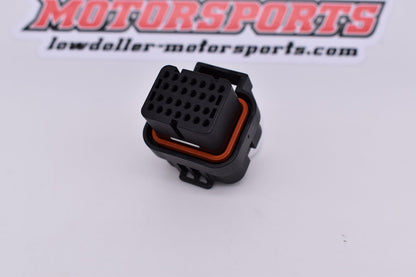 J1B TYCO / AMP / TE PN: 3-1437290-7