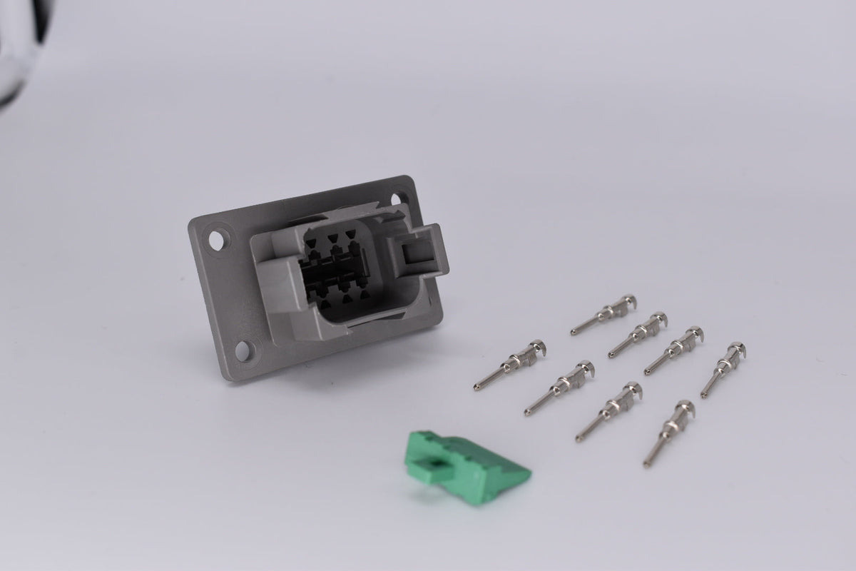 Deutsch DT 8 Pin Flanged Receptacle DT04-8P-L012    PN: 35568
