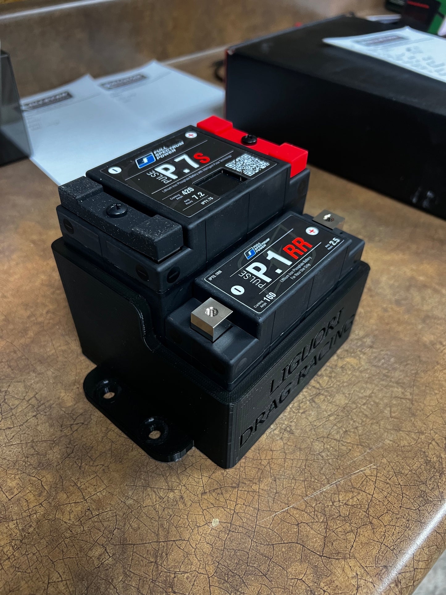Dual Battery Box for P.7 and P.1 Batteries